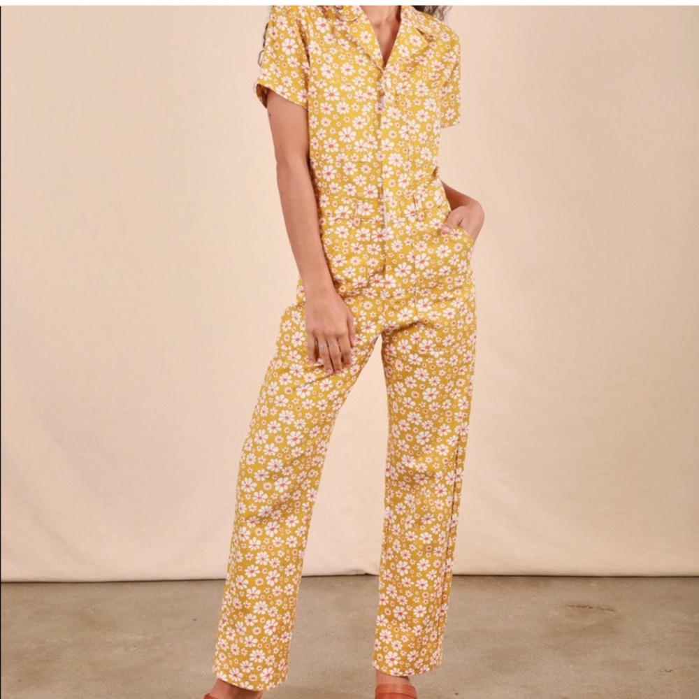 Big Bud Press Yellow Daisy Print Short-Sleeve Jumpsuit NWOT